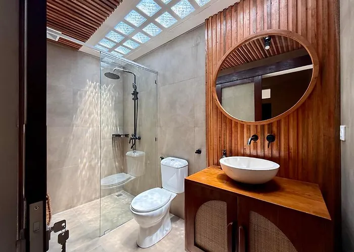 Ayla - Legian - 5 Bedrooms - 5 Bathrooms