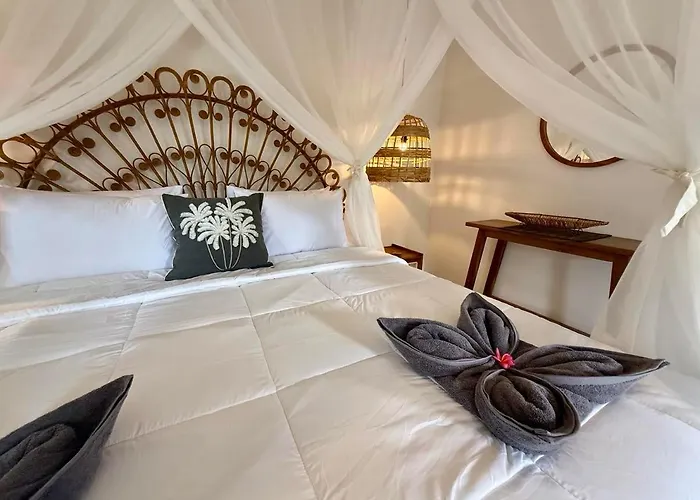 Ayla - Legian - 5 Bedrooms - 5 Bathrooms * スミニャック